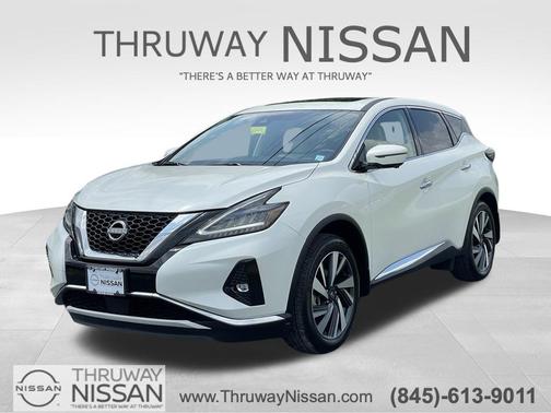 White 2024 Nissan Murano SL