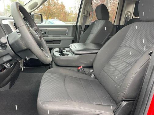 2020 RAM 1500 Classic SLT