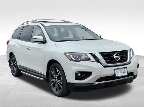 2020 Nissan Pathfinder Platinum