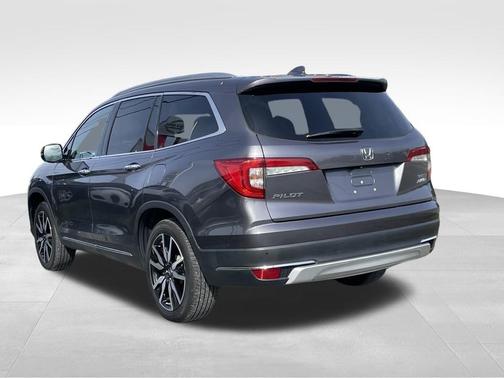 2020 Honda Pilot Touring 8-Passenger