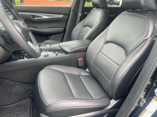 2022 INFINITI QX55 LUXE