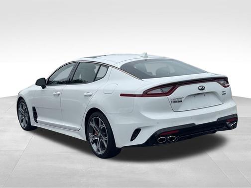 2019 Kia Stinger GT2