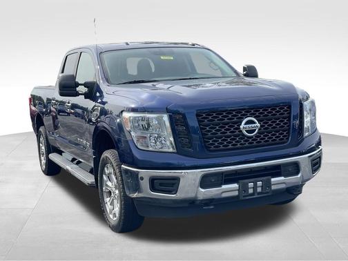 2019 Nissan Titan XD SV