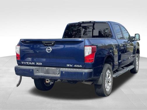2019 Nissan Titan XD SV