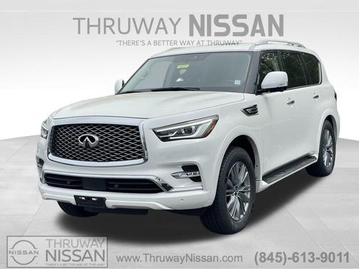 2022 INFINITI QX80 Luxe