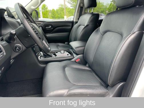 2022 INFINITI QX80 Luxe