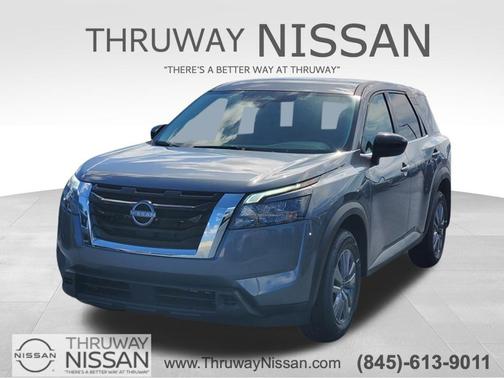 2025 Nissan Pathfinder S