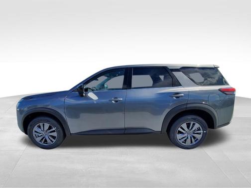 2025 Nissan Pathfinder S
