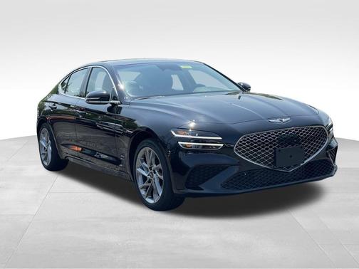 2022 Genesis G70 2.0T