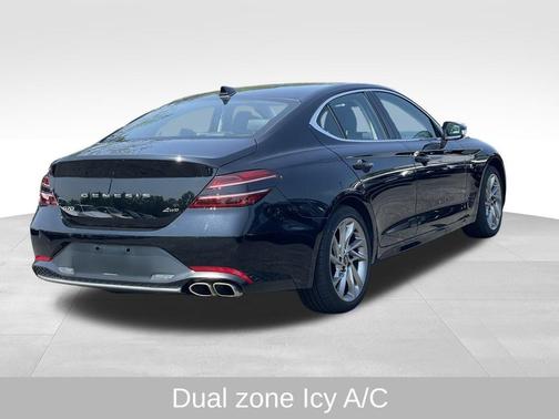 2022 Genesis G70 2.0T