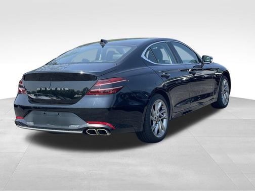 2022 Genesis G70 2.0T
