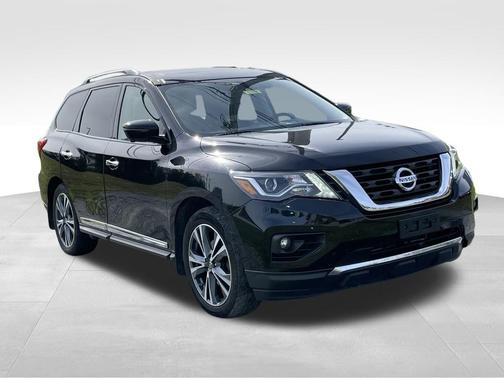 2019 Nissan Pathfinder Platinum