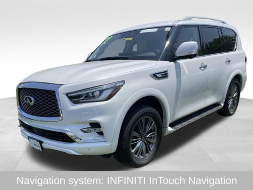 2022 INFINITI QX80 Luxe