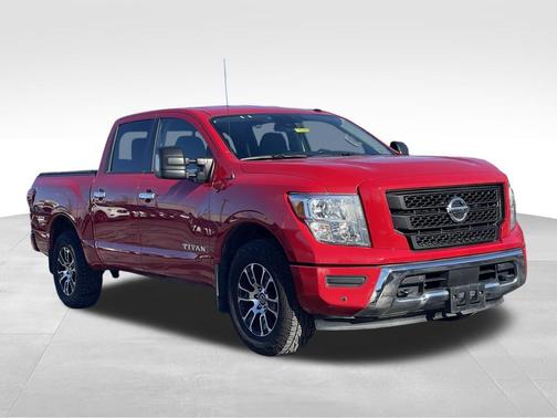 2021 Nissan Titan SV