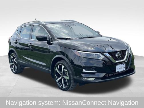 2022 Nissan Rogue Sport SL