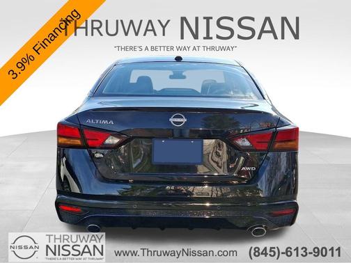 2025 Nissan Altima SR