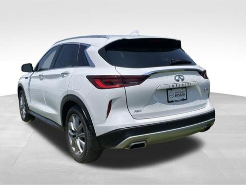 2022 INFINITI QX50 Luxe