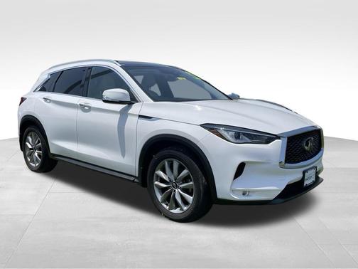 2022 INFINITI QX50 Luxe