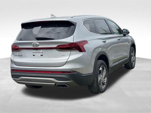 2022 Hyundai SANTA FE SE