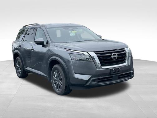 Gun Metallic 2025 Nissan Pathfinder SV