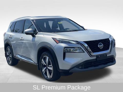 2022 Nissan Rogue SL