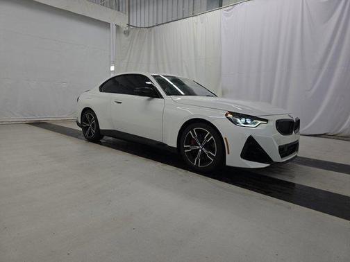 Alpine White 2023 BMW 230 230i xDrive