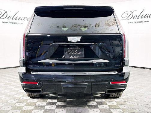 2025 Cadillac Escalade ESV Sport