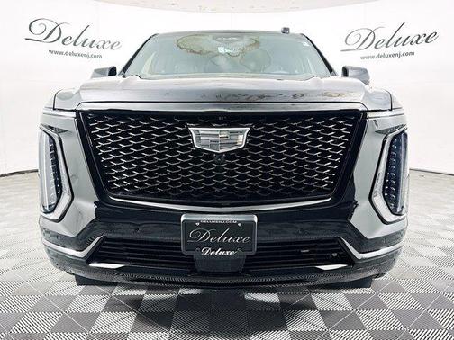 2025 Cadillac Escalade ESV Sport