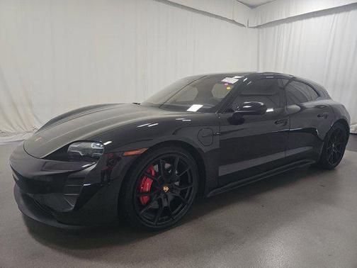 2024 Porsche Taycan GTS