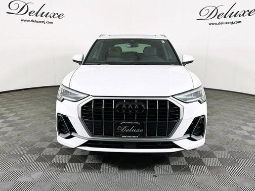 2022 Audi Q3 45 S line Premium Plus