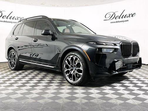 Black Sapphire Metallic 2024 BMW X7 xDrive40i