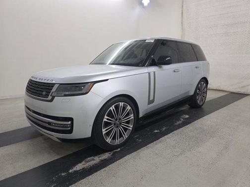 2024 Land Rover Range Rover SE