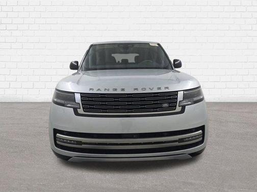 2024 Land Rover Range Rover SE