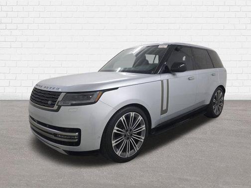 2024 Land Rover Range Rover SE