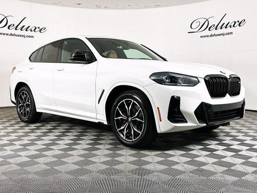 2023 BMW X4 M40i