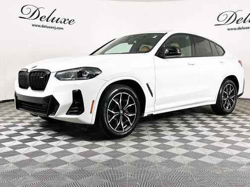 2023 BMW X4 M40i
