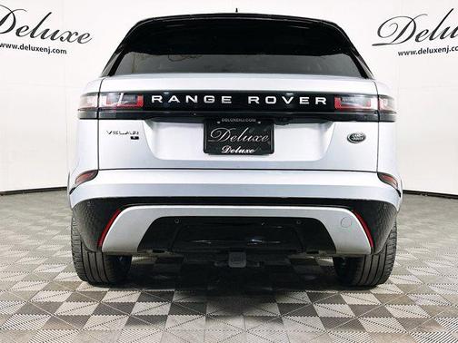Hakuba Silver Metallic 2021 Land Rover Range Rover Velar P250 S