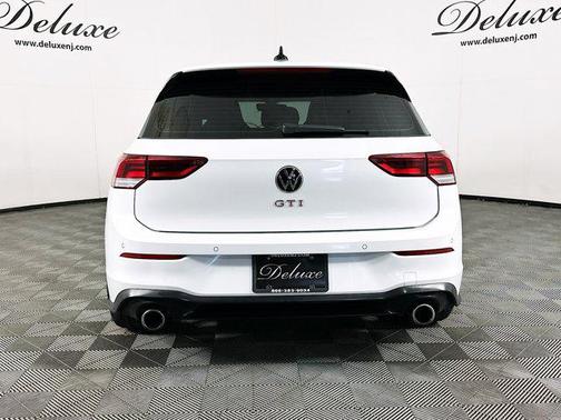 2024 Volkswagen Golf GTI 2.0T S DSG
