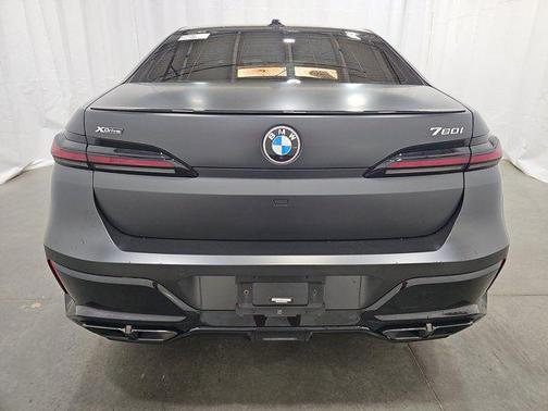 Frozen Deep Grey 2023 BMW 760 i xDrive