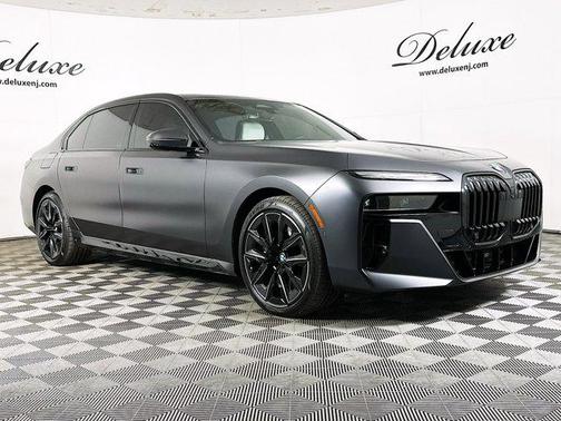 Frozen Deep Grey 2023 BMW 760 760i xDrive