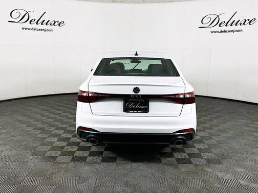 2025 Volkswagen Jetta GLI 2.0T Autobahn