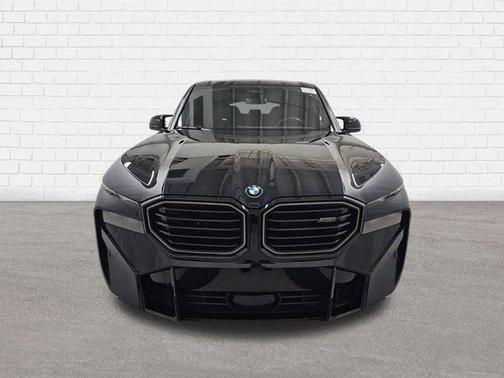 2024 BMW XM Base