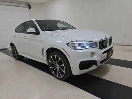 2019 BMW X6 xDrive50i