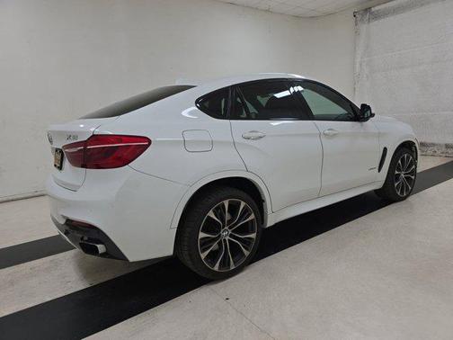 2019 BMW X6 xDrive50i