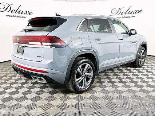2024 Volkswagen Atlas Cross Sport 2.0T SEL