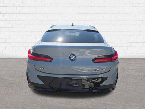 2022 BMW X4 M40i