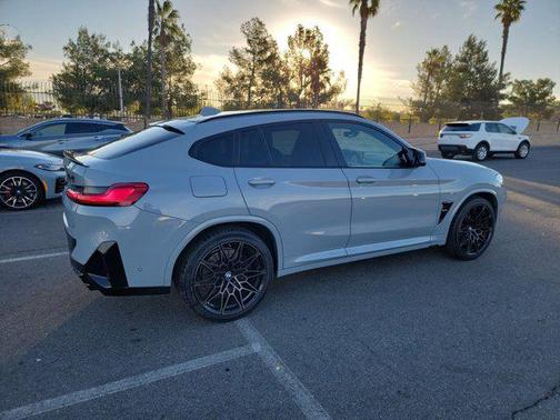 2022 BMW X4 M AWD