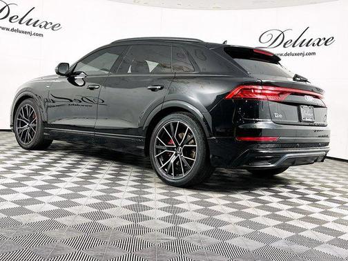 2023 Audi Q8 55 Prestige
