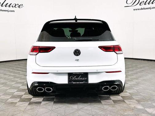 2024 Volkswagen Golf R 2.0T Manual