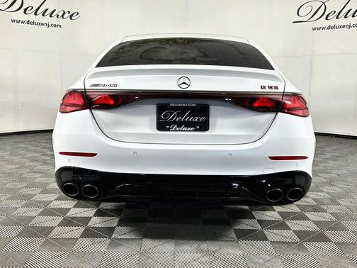MANUFAKTUR Moonlight White Magno 2025 Mercedes-Benz AMG E 53 E 4MATIC+